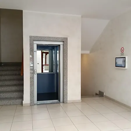 A Cinque Minuti Dal Centro Di *