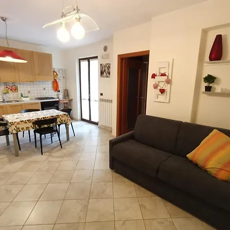 Διαμέρισμα A Cinque Minuti Dal Centro Di Λέτσε